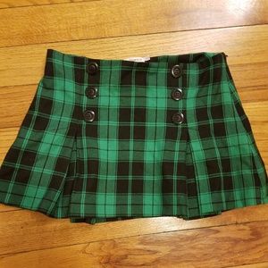 A green plaid mini skirt!